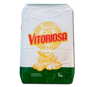 Farinha de Trigo Vitoriosa 1kg | Pacote